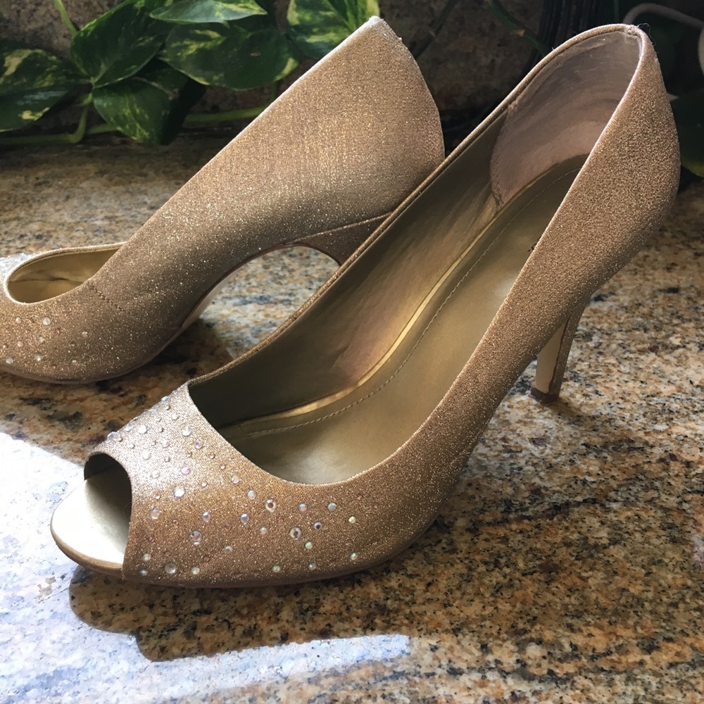Gold heels
